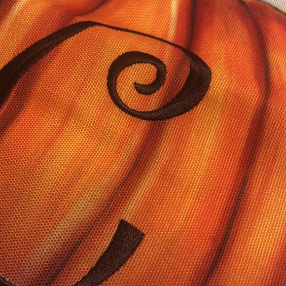 October fall pumpkin - Picture 2 of 8